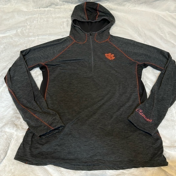 Colosseum Tops - Clemson women’s long sleeve pullover with hood